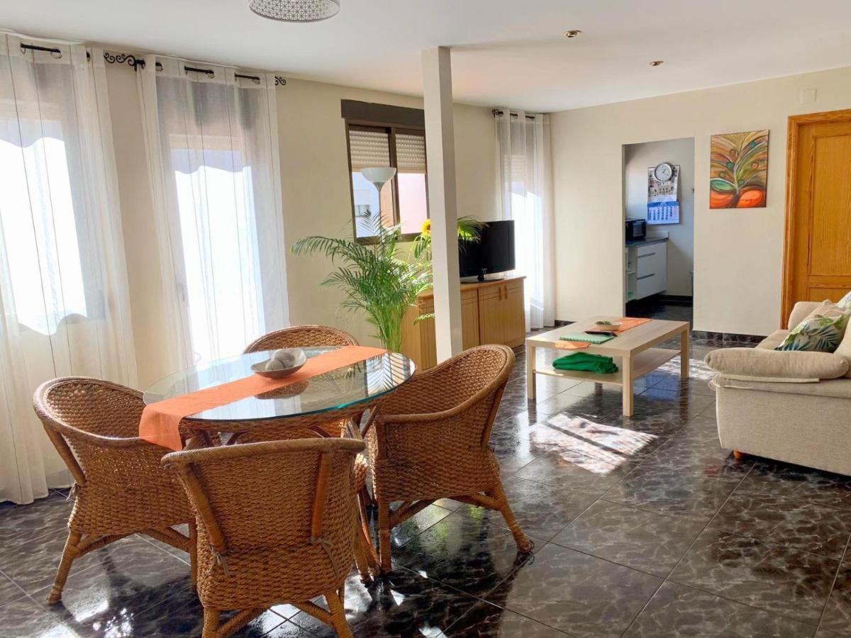 Apartamento Diafano Y Luminoso En Onil エクステリア 写真